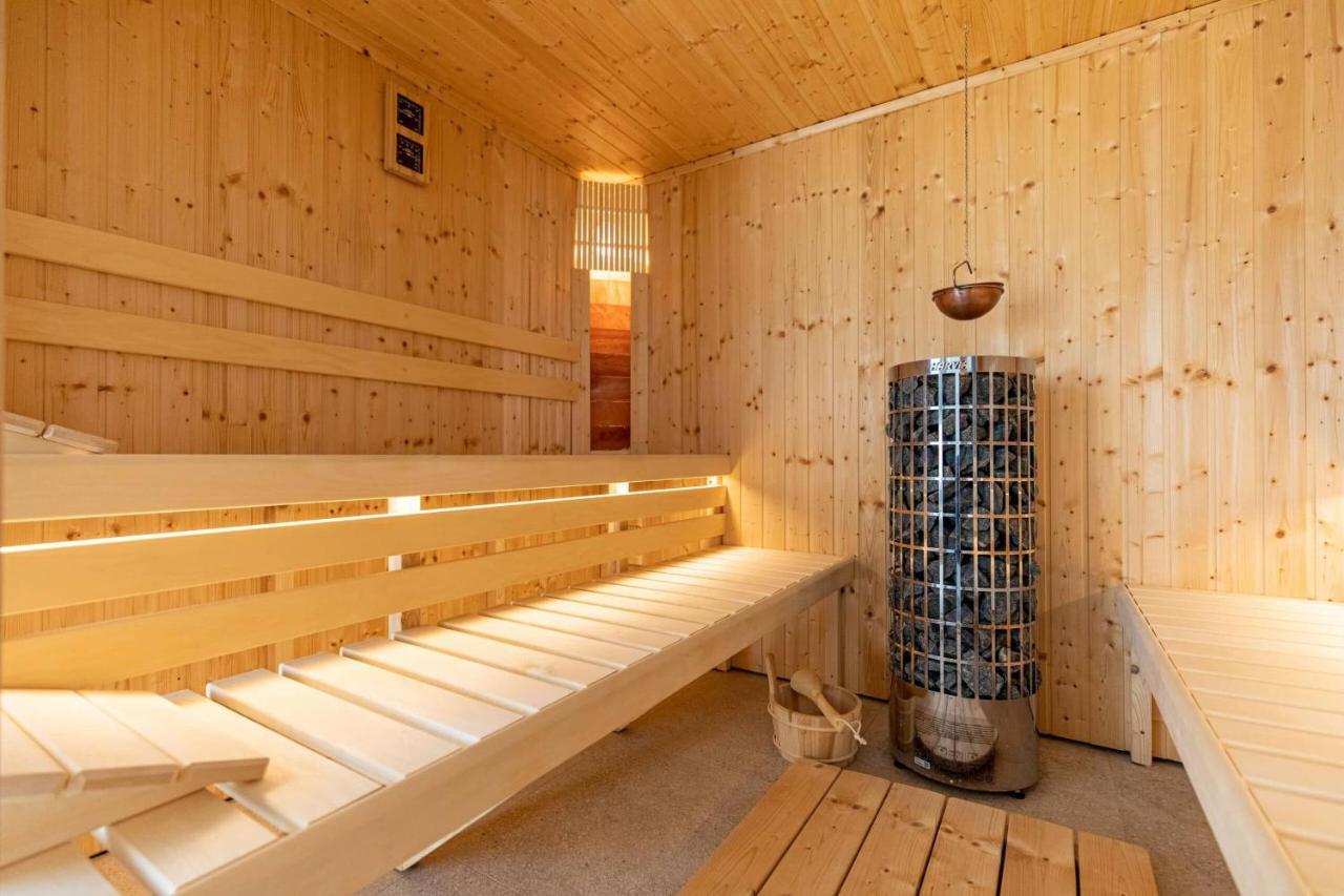 Aszuvilag Rezidencia With Sauna & Jacuzzi Legyesbenye Buitenkant foto