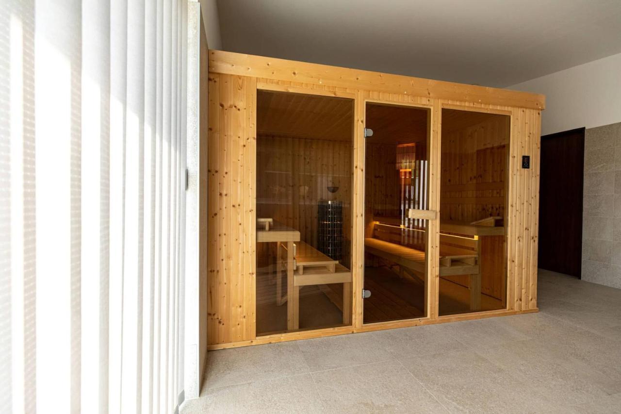 Aszuvilag Rezidencia With Sauna & Jacuzzi Legyesbenye Buitenkant foto