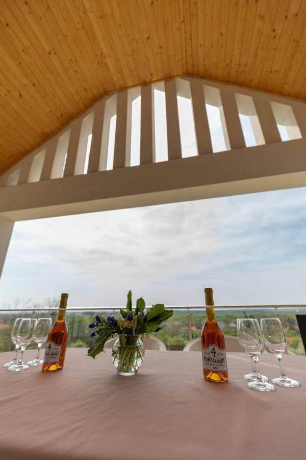 Aszuvilag Rezidencia With Sauna & Jacuzzi Legyesbenye Buitenkant foto